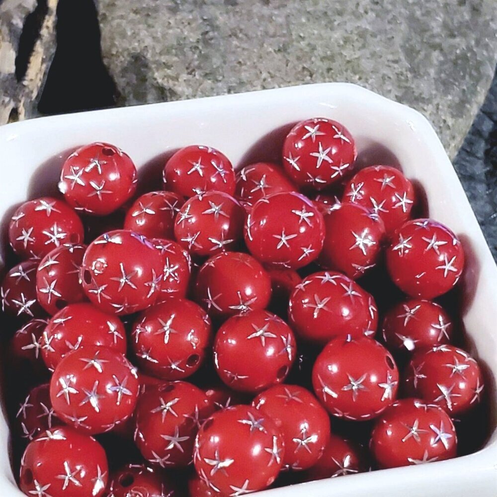 Vintage Retro Red & Silver Stars 12mm Round Acrylic Shabby Chic Beads 10 pcs